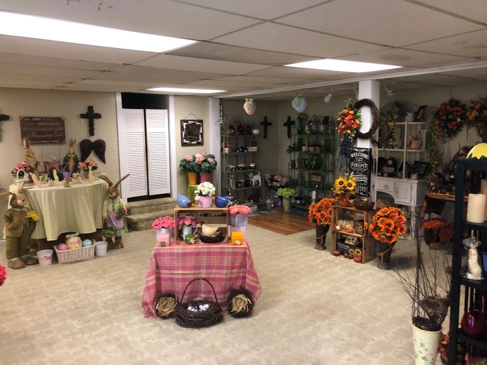 819 S Main St, Harrisburg, IL 62946